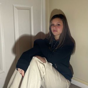 Meet your Posher, Sydney